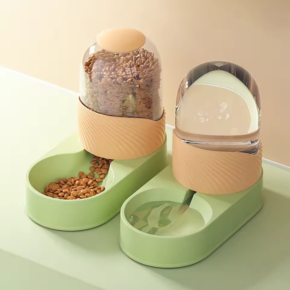 Large Capacity Dog Auto Feeder &amp; Water Dispenser